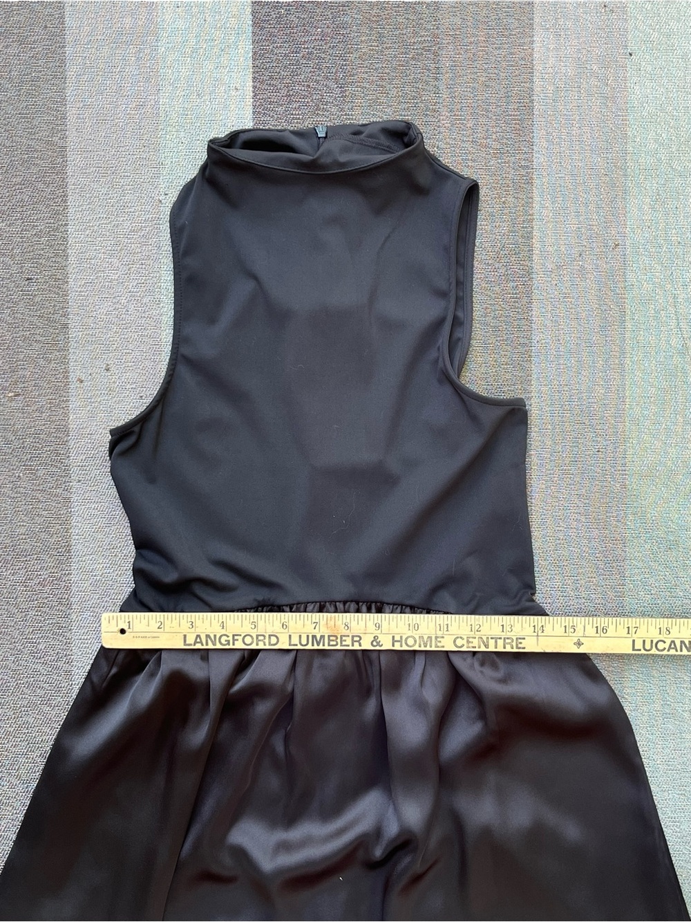 Betsey Johnson Black Sleeveless Midi Dress - Picture 11 of 12